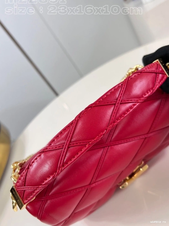 WIS TWIST-23*16*10cm VUITTON LOUIS 1118